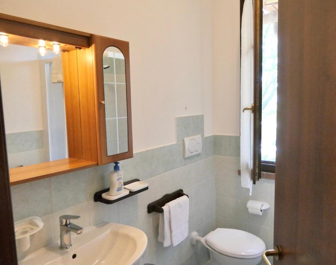 Chalet Elena In Montescudaio, Ground Floor With Fenced Garden Exterior foto