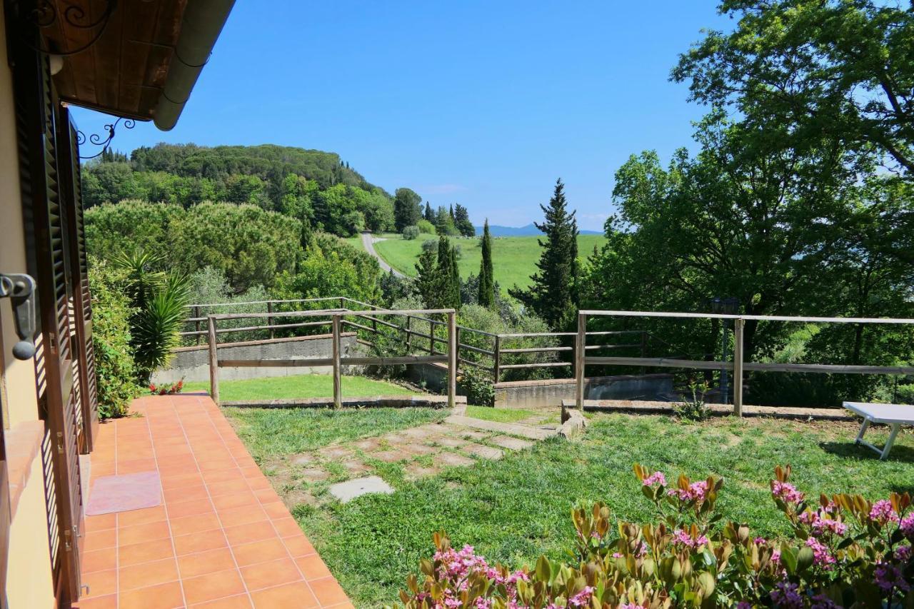 Chalet Elena In Montescudaio, Ground Floor With Fenced Garden Exterior foto